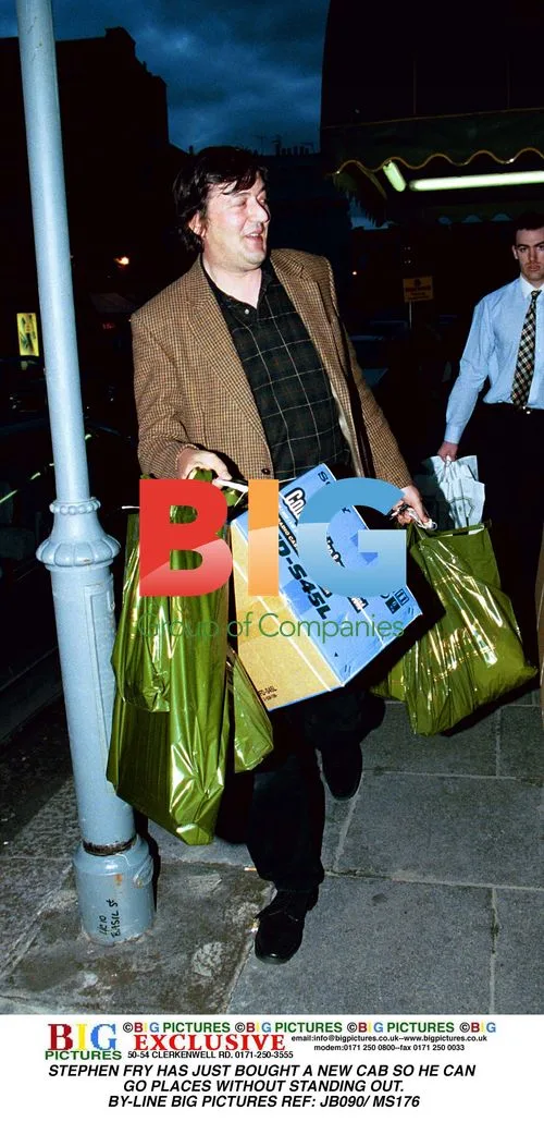 Stephen Fry Buys New Cab to Go Incognito