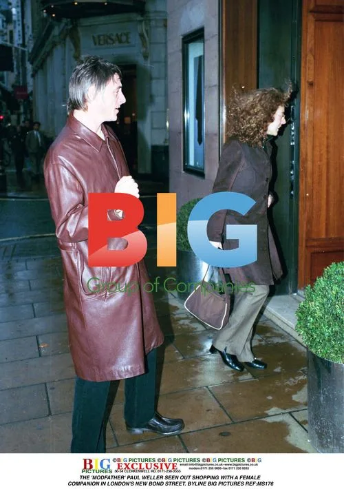 Paul Weller shopping in London