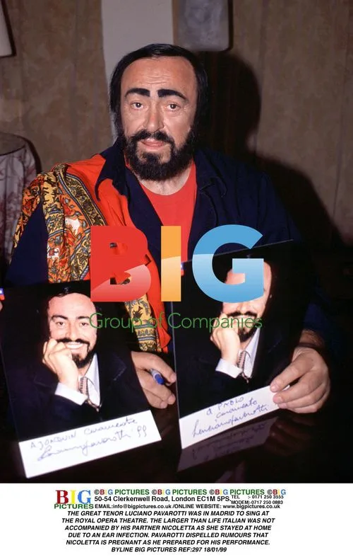 Pavarotti in Madrid for Opera Performance
