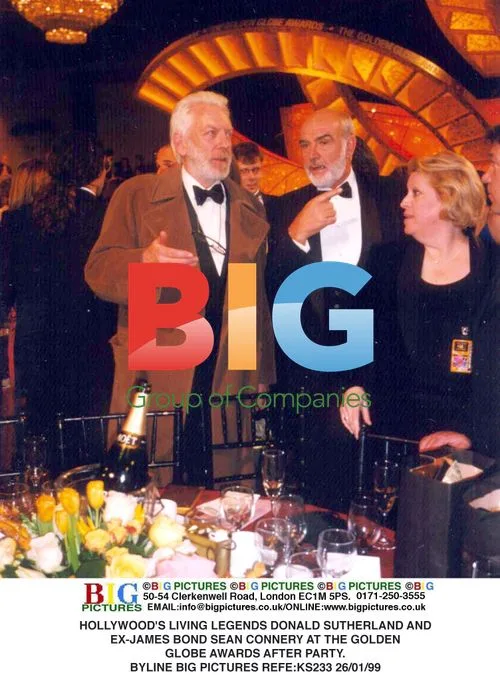 DONALD SUTHERLAND AND SEAN CONNERY AT GOLDEN GLOBE AFTER PARTY