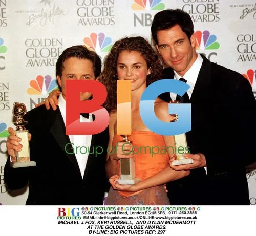 MICHAEL J.FOX, KERI RUSSELL, DYLAN MCDERMOTT AT GOLDEN GLOBE AWARDS