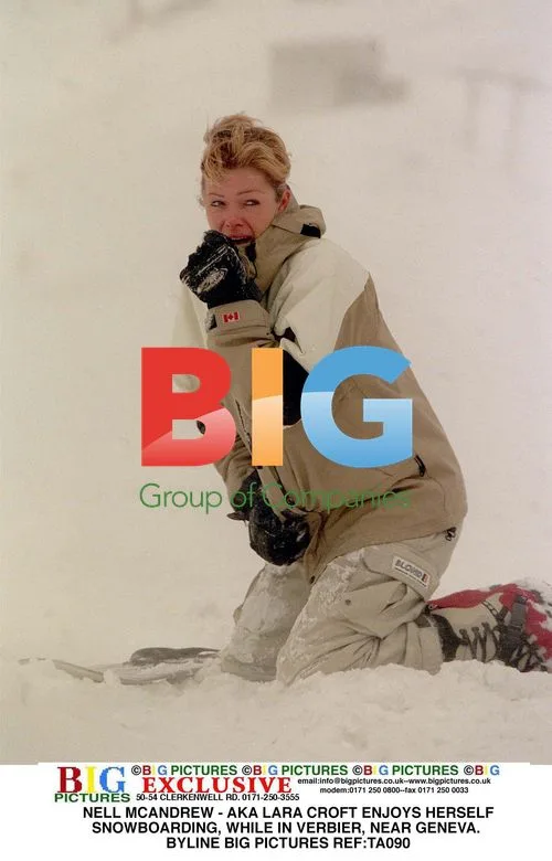 Nell McAndrew Snowboarding in Verbier