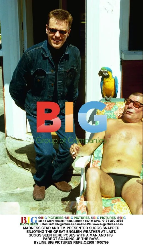 Suggs Enjoys Summer Weather with Parrot