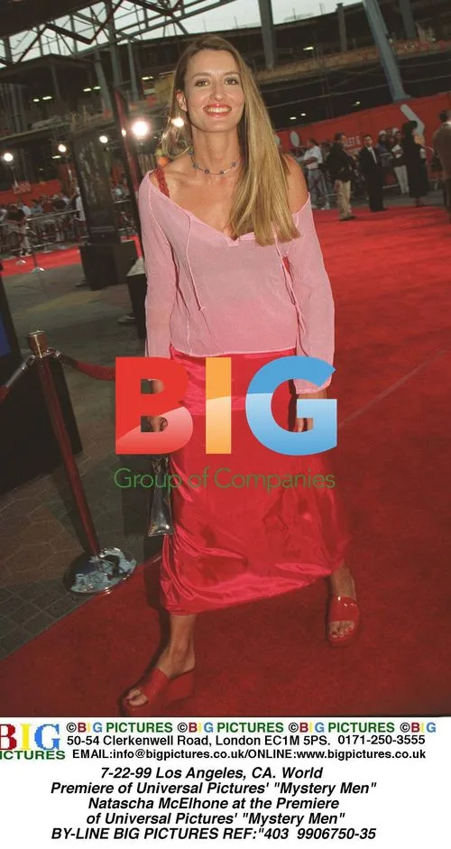 Natascha McElhone at "Mystery Men" Premiere