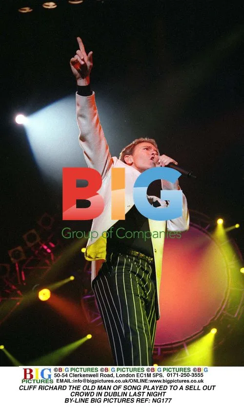 Cliff Richards Performs in Dublin
