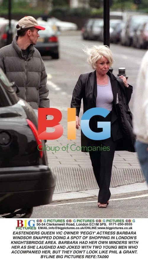 Barbara Windsor shopping in Knightsbridge