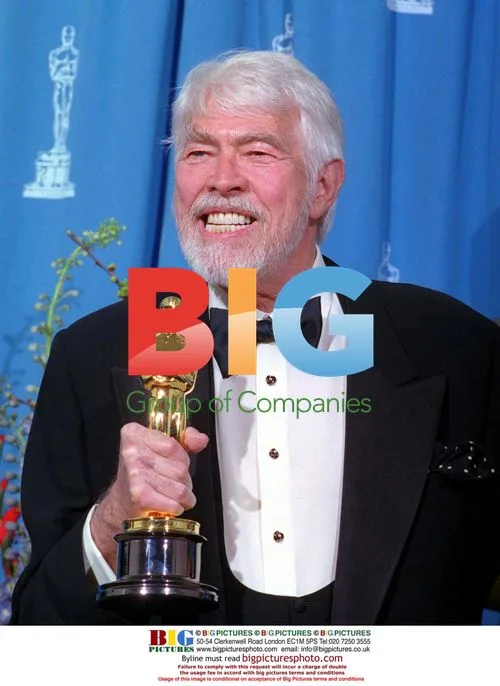 James Coburn at 71st Academy Awards