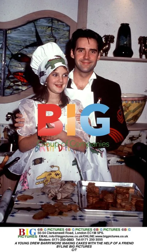 Drew Barrymore Baking Cakes with Friend