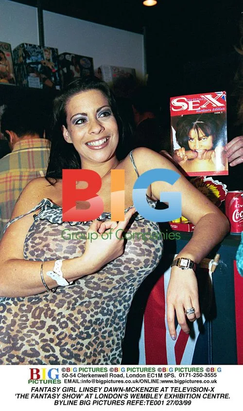 Linsey Dawn-McKenzie at TV-X Fantasy Show