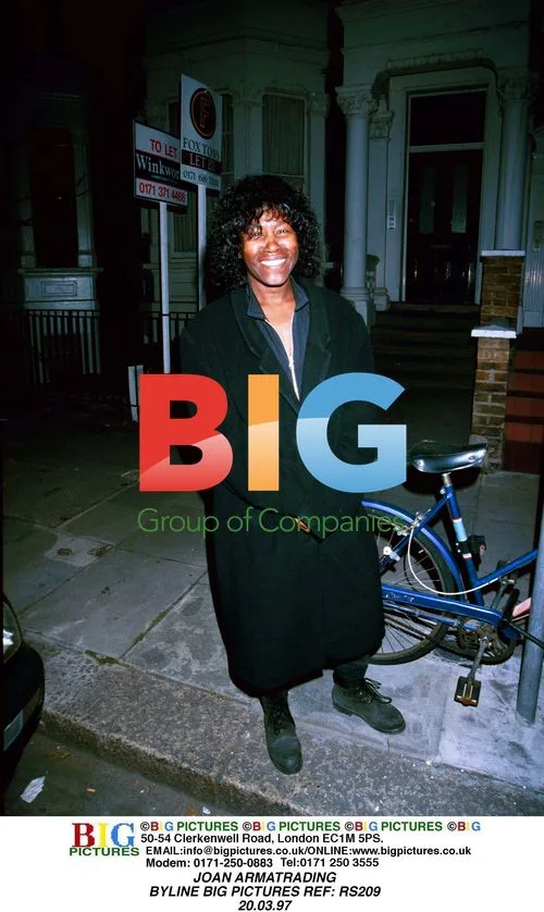 Joan Armatrading in casual black outfit