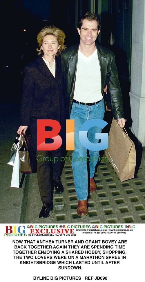 Anthea Turner and Grant Bovey Shopping in London