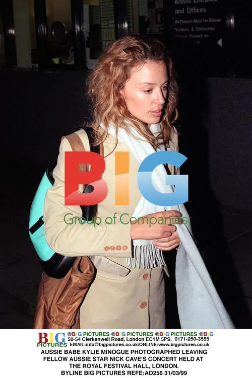 Kylie Minogue Leaves Nick Cave Concert