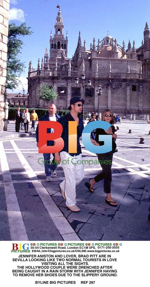 Jennifer Aniston and Brad Pitt in Seville