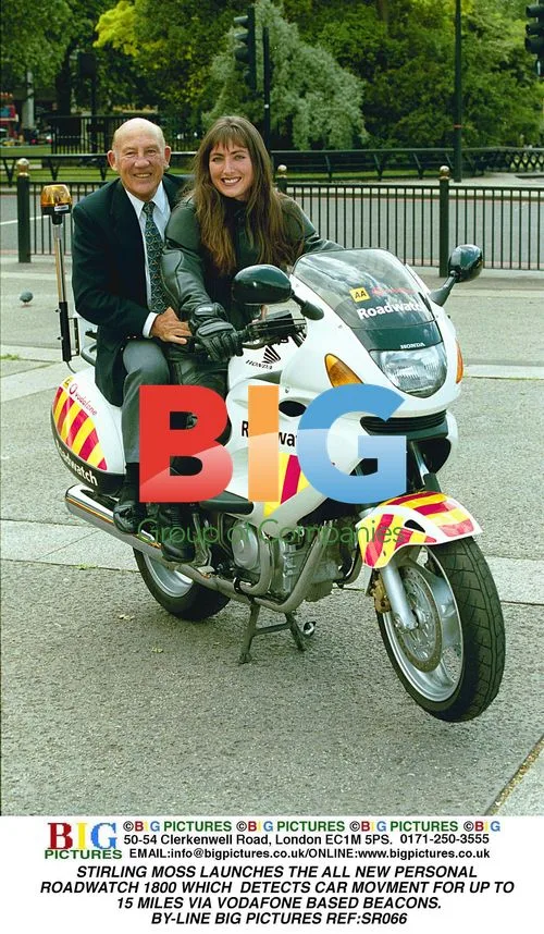 STIRLING MOSS LAUNCHES PERSONAL ROADWATCH 1800
