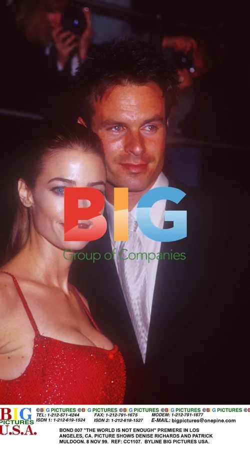 BOND 007 "THE WORLD IS NOT ENOUGH" LA Premiere