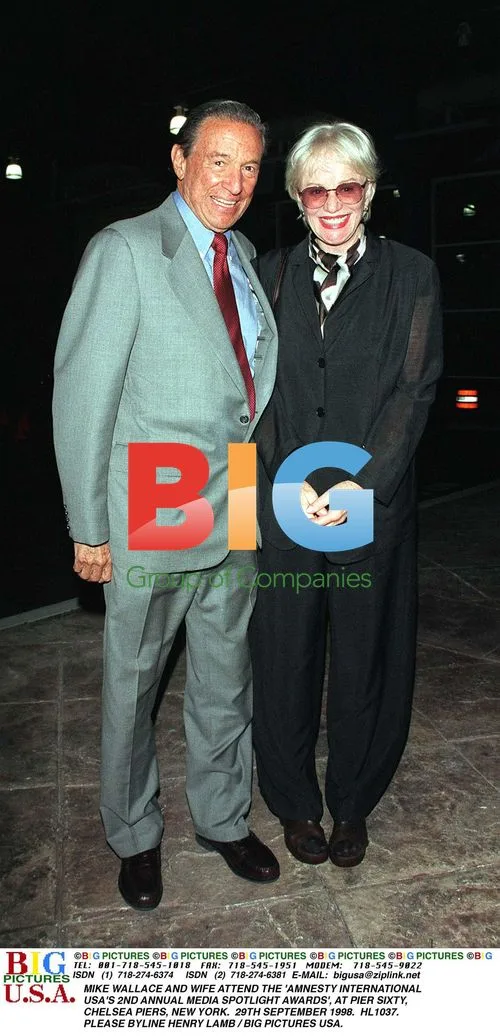 Mike Wallace and wife at Amnesty International awards