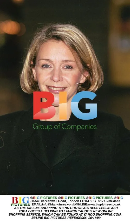 Leslie Ash Launches Yahoo! Shopping Service