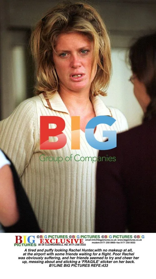 Rachel Hunter Spotted at Airport