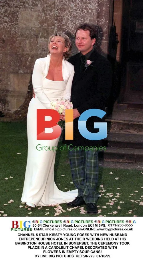 KIRSTY YOUNG AND NICK JONES MARRY AT SOMERSET HOTEL