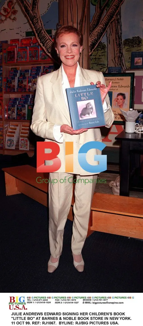 Julie Andrews Signing Children's Book "Little Bo"