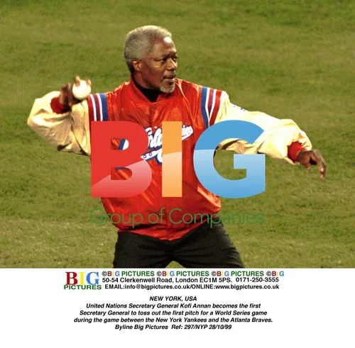 Kofi Annan Throws First Pitch at World Series