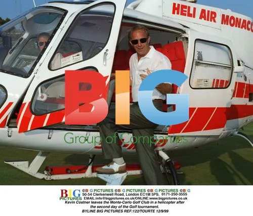 Kevin Costner leaves Monaco golf tournament