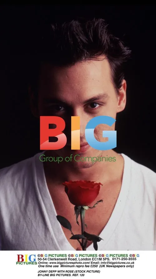 Jonny Depp With Rose