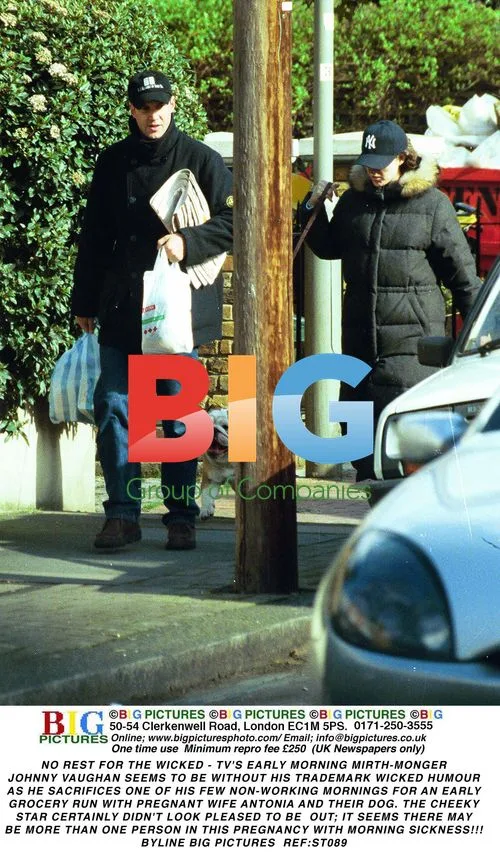 Johnny Vaughan Shops with Pregnant Wife
