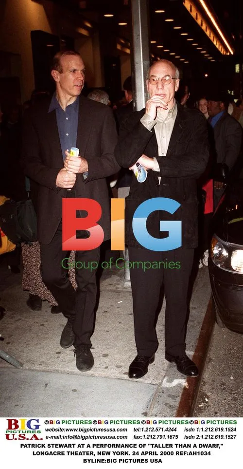 Patrick Stewart at "Taller Than a Dwarf" performance