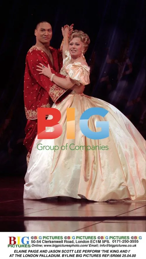 Elaine Paige and Jason Scott Lee in 'The King and I'