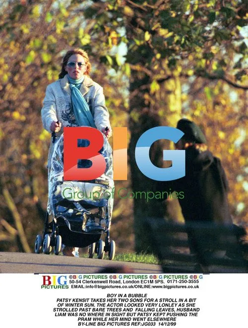 Patsy Kensit takes sons for stroll