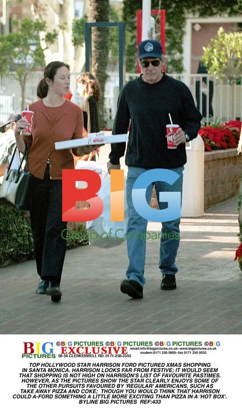 Harrison Ford Xmas Shopping in Santa Monica
