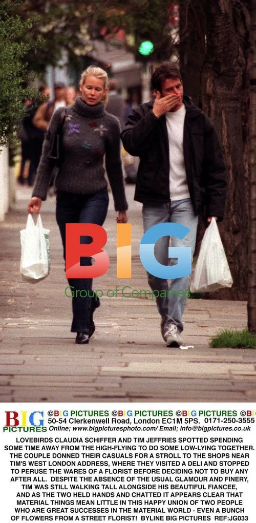 Claudia Schiffer and Tim Jeffries Spotted Shopping