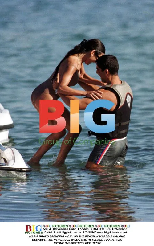 Maria Bravo Spends Day Alone on Marbella Beach