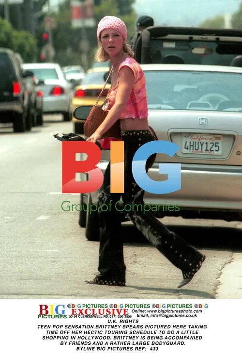 Brittney Spears Shopping in Hollywood
