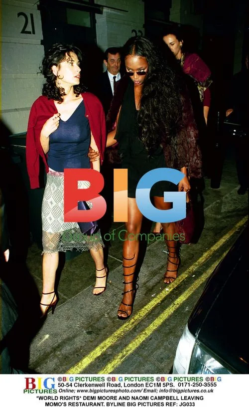 DEMI MOORE and NAOMI CAMPBELL leave MOMO'S RESTAURANT