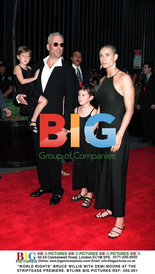 Bruce Willis and Demi Moore at Striptease Premiere