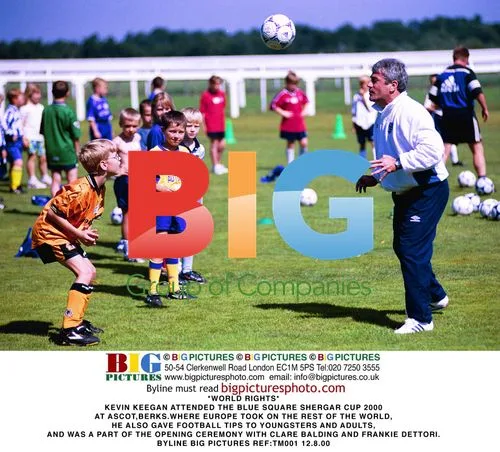 KEVIN KEEGAN AT BLUE SQUARE SHERGAR CUP 2000
