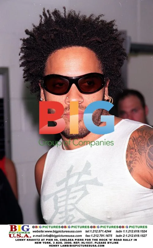 LENNY KRAVITZ AT PIER 59 FOR ROCK 'N' ROAD RALLY