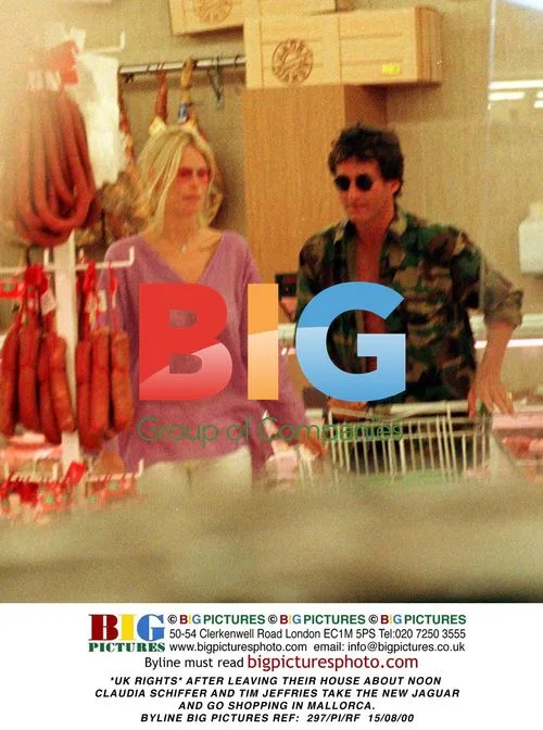 Claudia Schiffer and Tim Jeffries Shopping