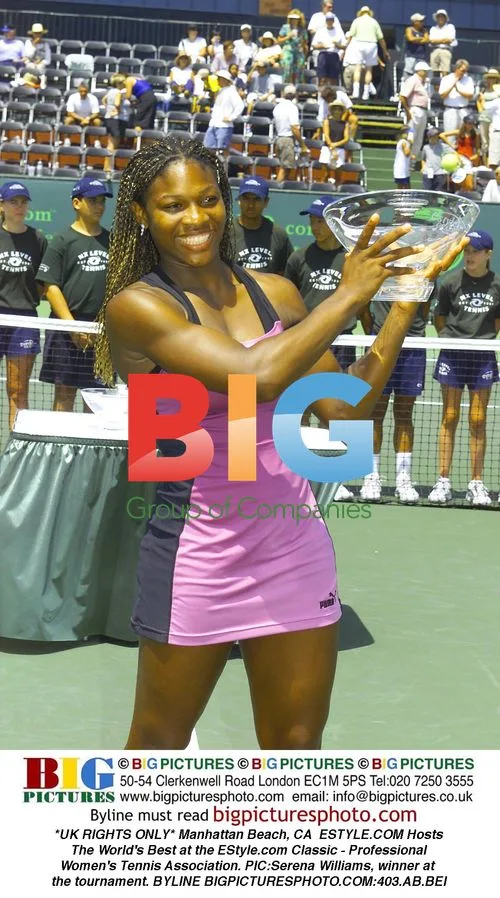 Serena Williams Wins EStyle.com Classic