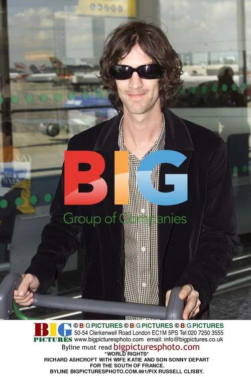 Richard Ashcroft departs for France with family