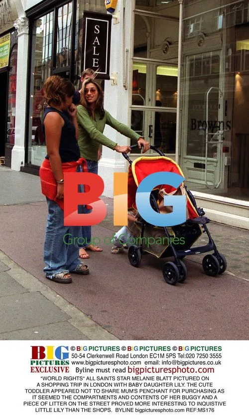Melanie Blatt and daughter Lily on London shopping trip
