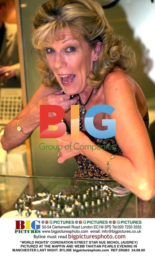 Coronation Street Star Sue Nichol at Mappin and Webb Event