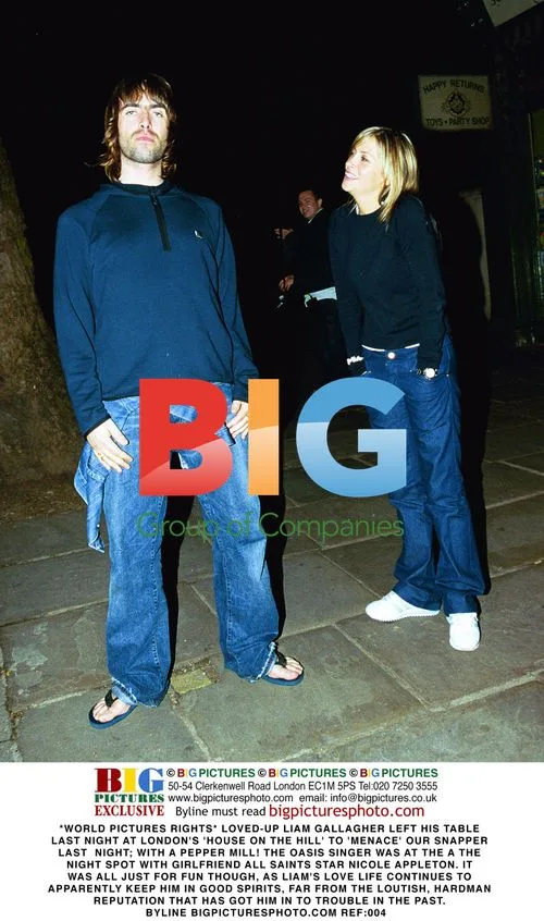 Liam Gallagher 'Menaces' Photographer