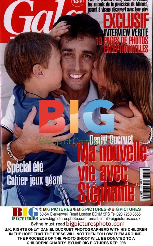 Daniel Ducruet with children