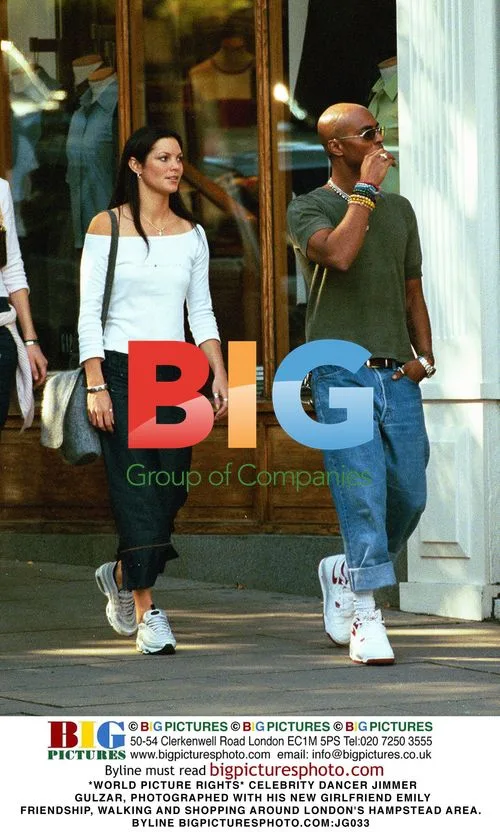 Celeb Dancer Jimmer Gulzar and Girlfriend Shopping in London