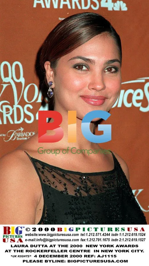 Laura Dutta at 2000 New York Awards