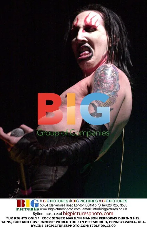 Marilyn Manson performs during 'Guns, God and Government' tour