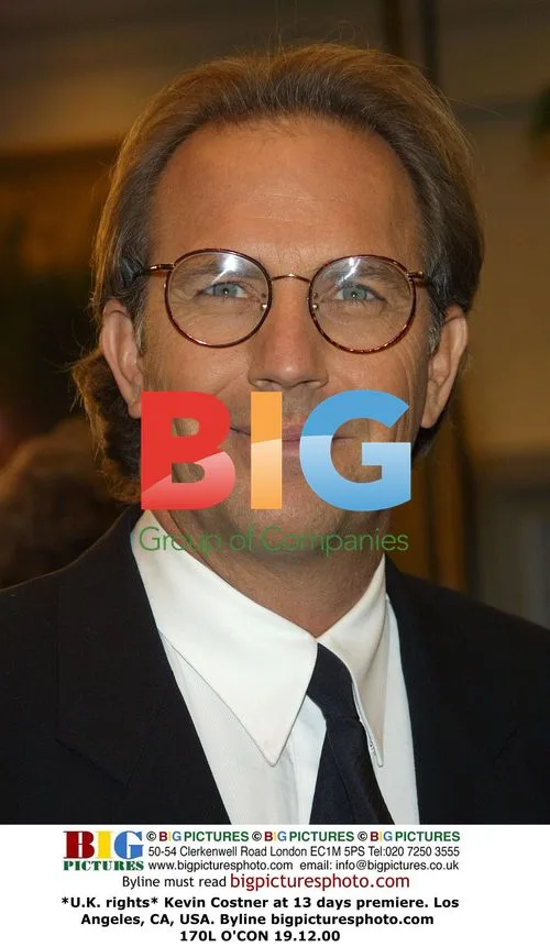 Kevin Costner at 13 Days Premiere